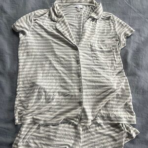 Nordstrom Gray and White Striped PJ Set sz S